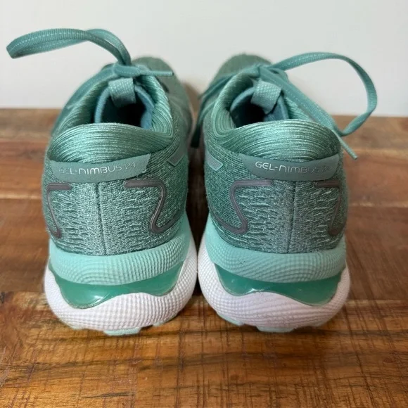 Asics Gel Nimbus 24 Green Athletic Shoes, Women’s 7.5 wide - Picture 4 of 9